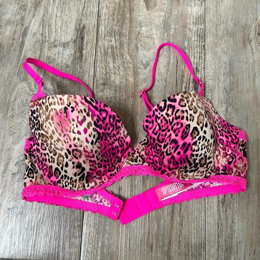VS PINK Cheetah Print Bra